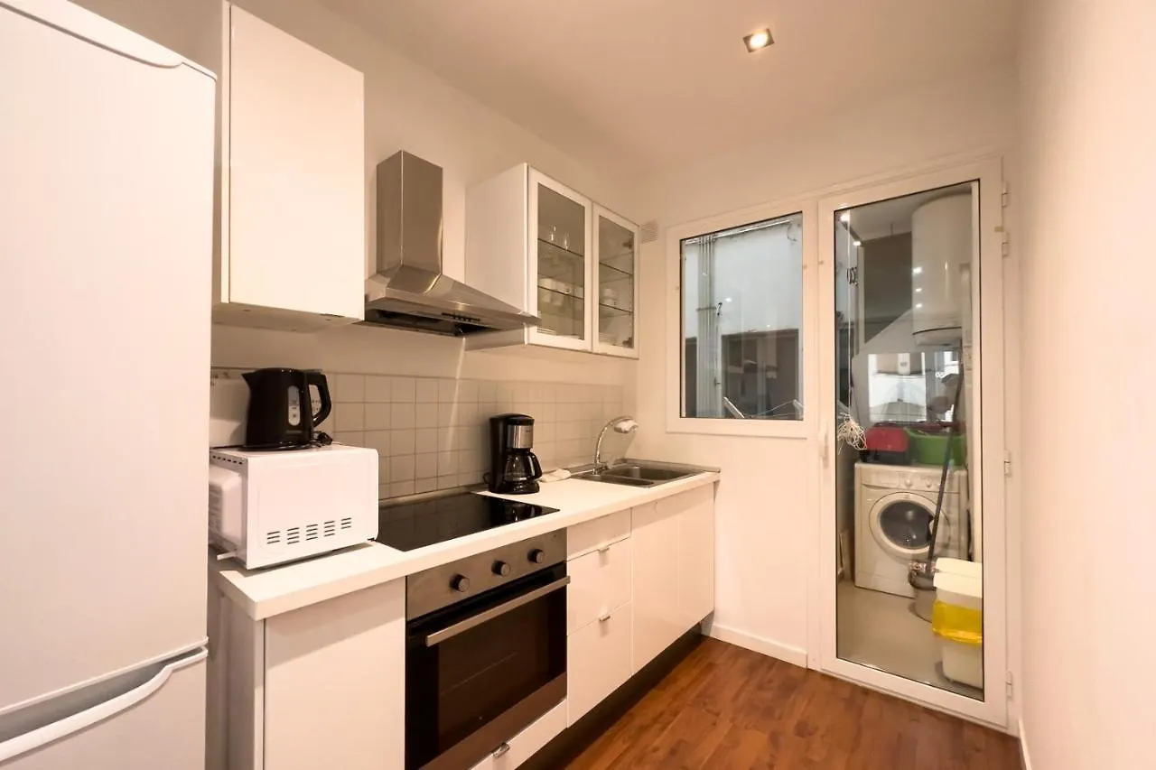 Apartamento Sagrada Familia Bliss Barcelona 0*,  España